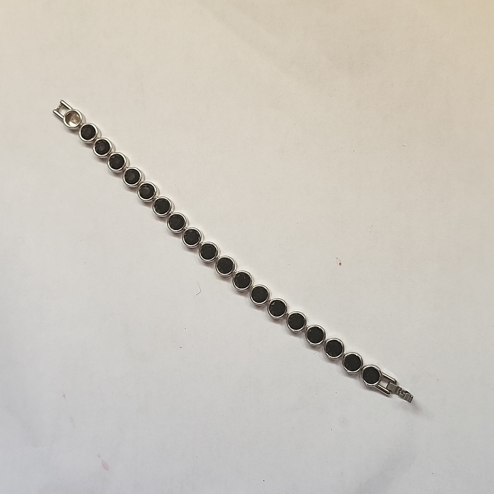 Jet ice bracelet